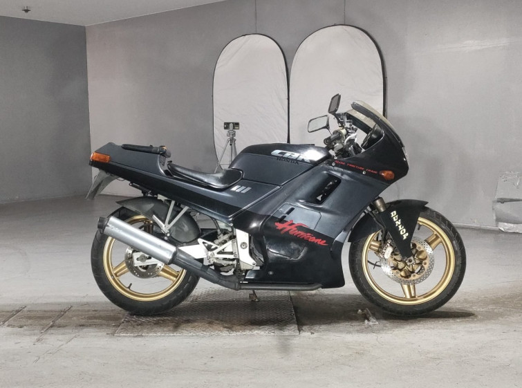 Мотоцикл Honda CBR250R з пробігом 25734 km