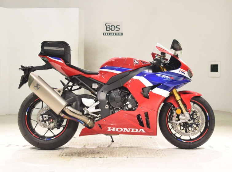 Мотоцикл Honda CBR1000RR SP с пробегом 2888 km