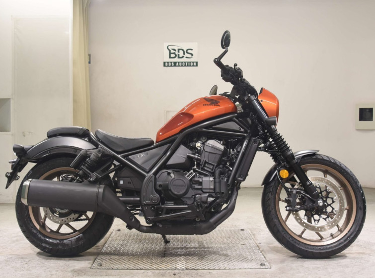 Мотоцикл Honda REBEL CMX1100 з пробігом 299 km