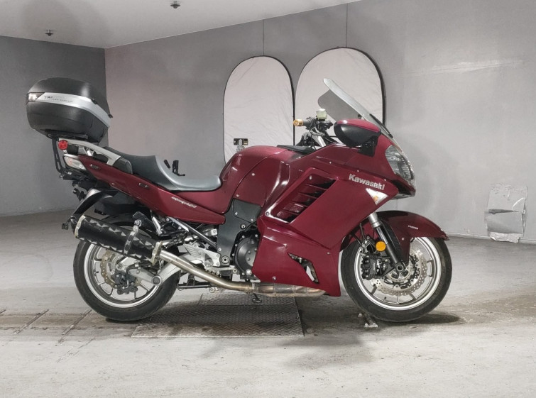 Мотоцикл Kawasaki CONCOURS 14 с пробегом 32970 km