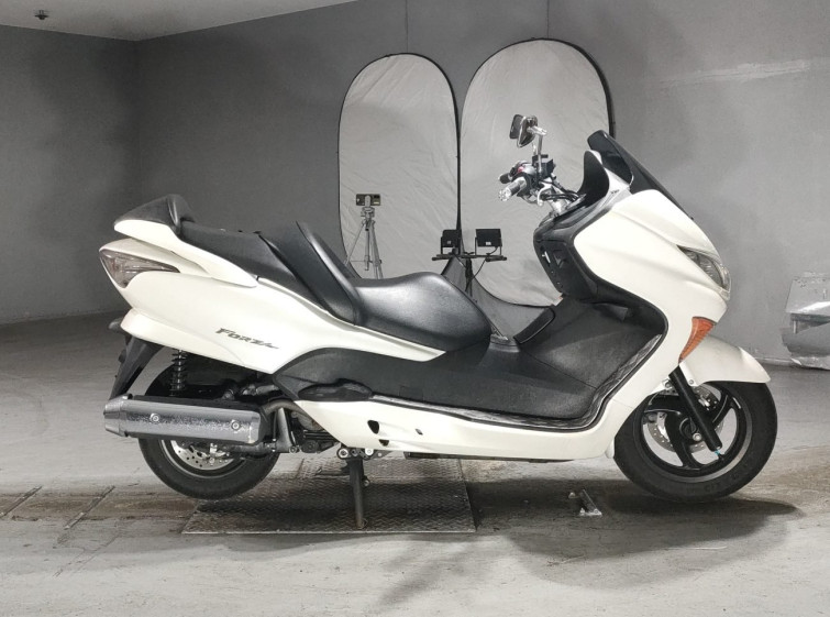 Мотоцикл Honda FORZA Z с пробегом 20017 km