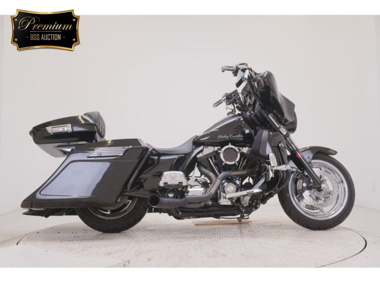 Мотоцикл HD SREET GLIDE FLHX1580 с пробегом 23240 km