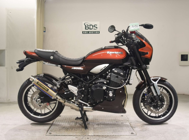 Мотоцикл Kawasaki Z900RS з пробігом 562 km