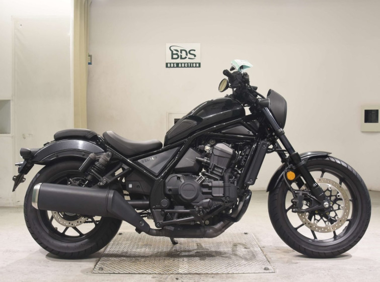 Мотоцикл Honda REBEL CMX1100DCT с пробегом 8941 km
