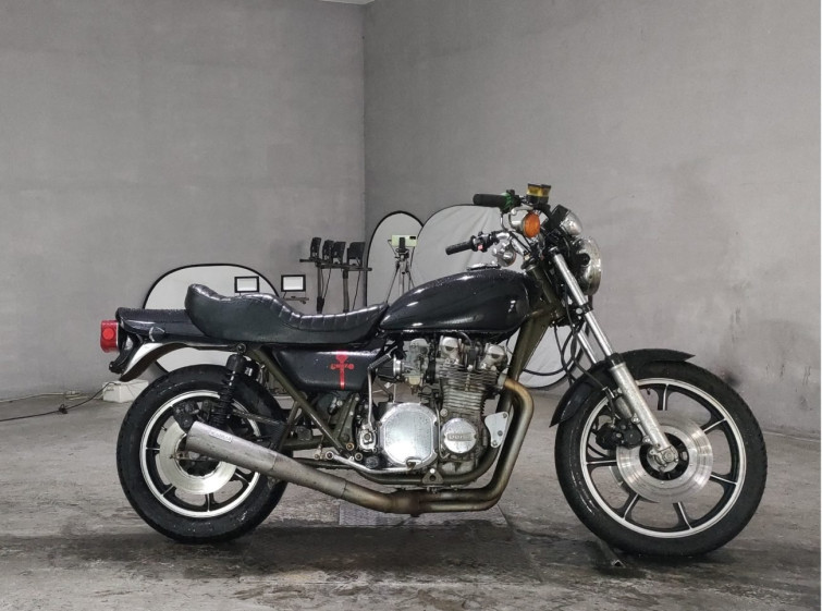 Мотоцикл Kawasaki Z1000LTD з пробігом 27206 m