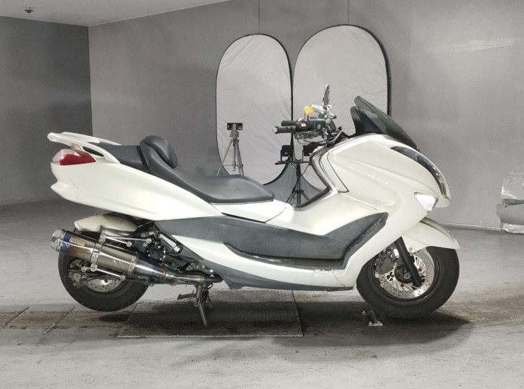 Мотоцикл Yamaha MAJESTY 250 с пробегом 36800 km