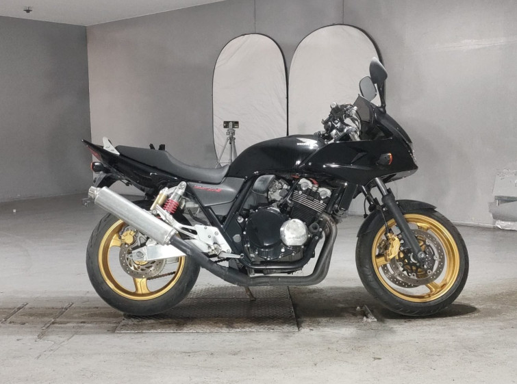 Мотоцикл Honda CB400 SUPER BOL D’OR с пробегом 55912 km