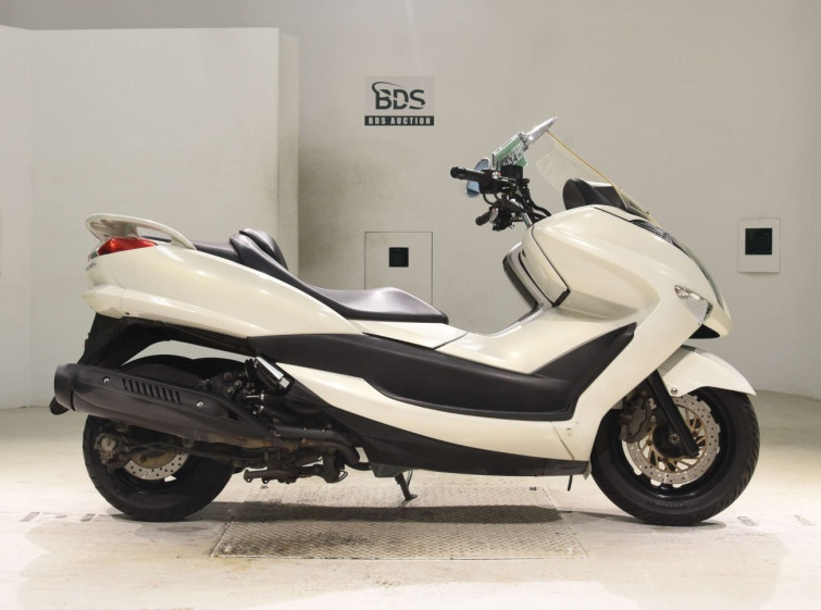 Мотоцикл Yamaha MAJESTY 250 с пробегом 38982 km