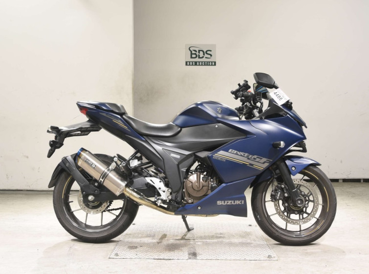 Мотоцикл Suzuki GIXXER250SF с пробегом 10270 km