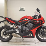 Мотоцикл Honda CBR650R с пробегом 7855 km