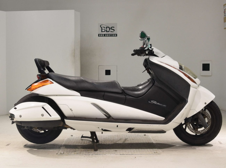 Мотоцикл Suzuki GEMMA250 с пробегом 70172 km