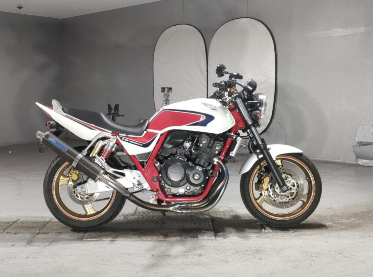 Мотоцикл Honda CB400SFV с пробегом 28734 km