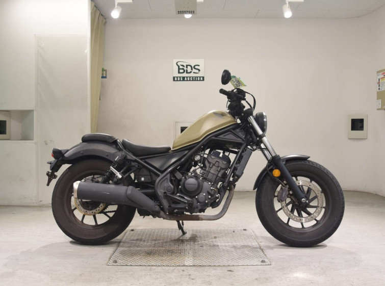 Мотоцикл Honda REBEL CMX250 з пробігом 17941 km