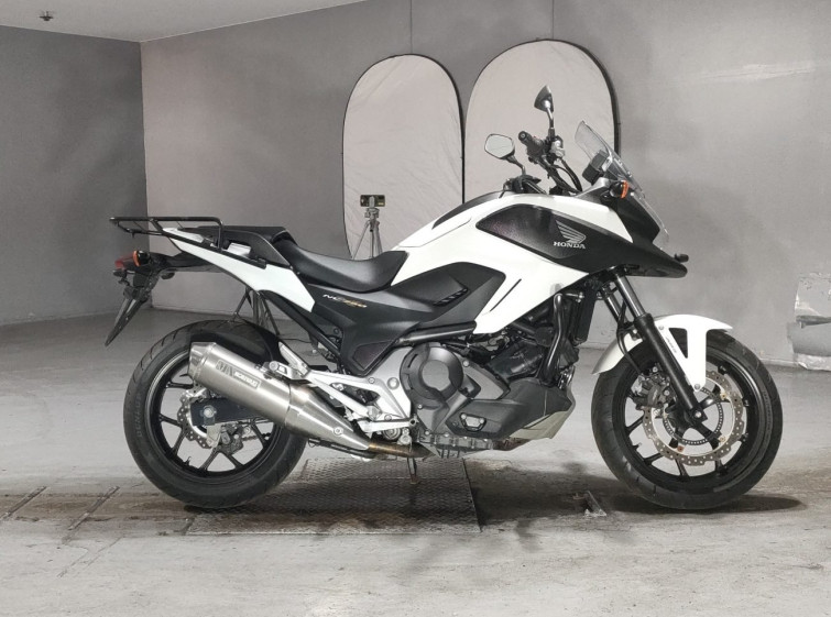 Мотоцикл Honda NC750XD з пробігом 5205 km