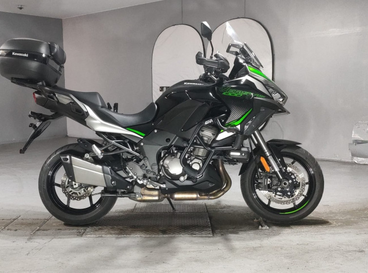 Мотоцикл Kawasaki VERSYS1000SE с пробегом 16598 km