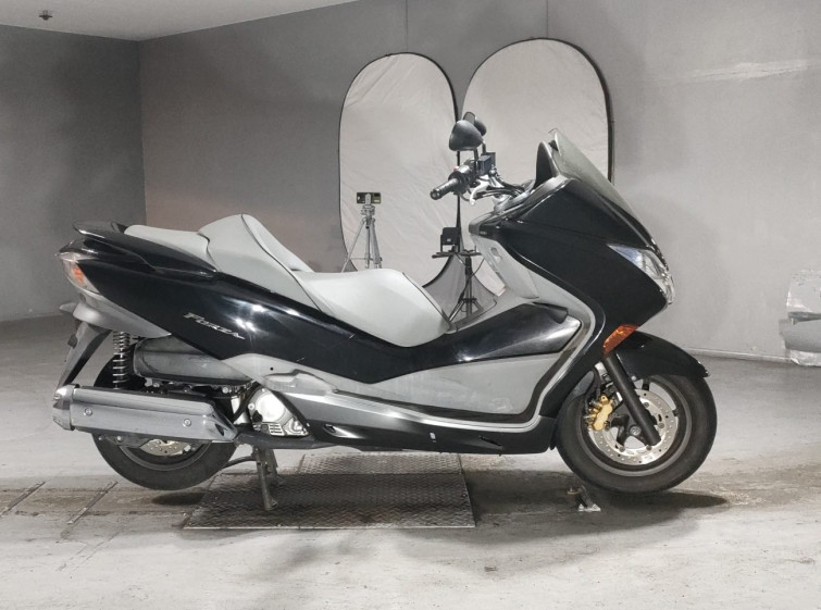 Мотоцикл Honda FORZA Z з пробігом 17239 km