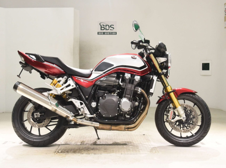 Мотоцикл Honda CB1300SF з пробігом 53571 km