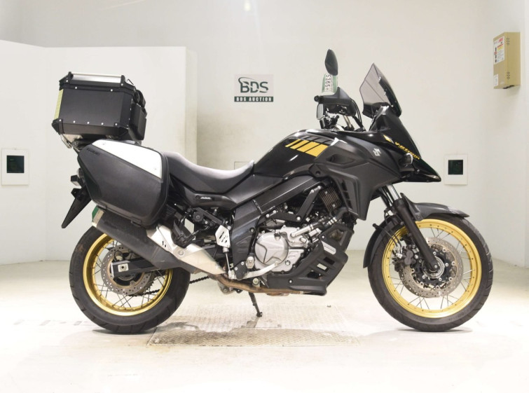 Мотоцикл Suzuki V-STROM DL650XTA з пробігом 14969 km