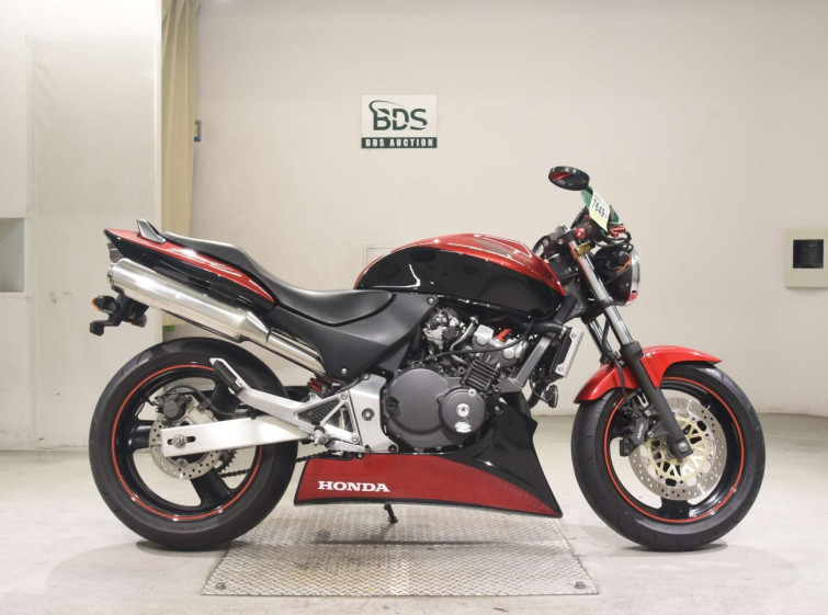 Мотоцикл Honda HORNET CB250F с пробегом 16268 km