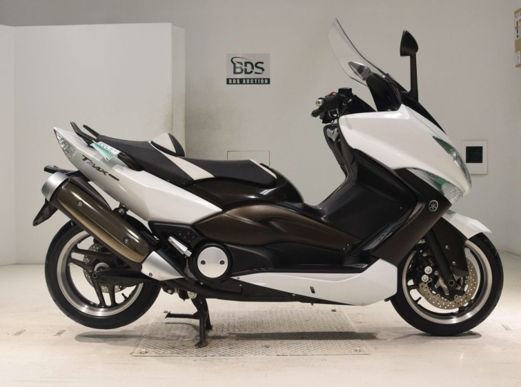 Мотоцикл Yamaha T-MAX500 с пробегом 19608 km