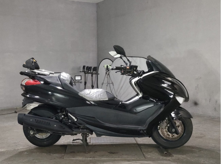 Мотоцикл Yamaha MAJESTY 250 с пробегом 129936 km