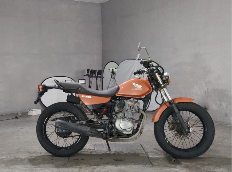 Мотоцикл Honda FTR223 з пробігом 39364 km