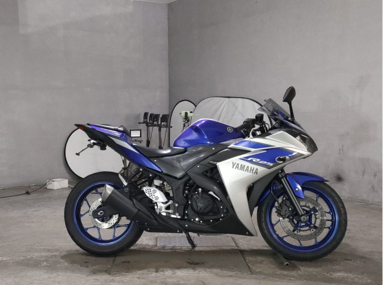 Мотоцикл Yamaha YZF-R25 с пробегом 15506 km