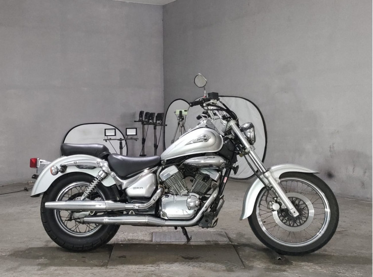 Мотоцикл Suzuki INTRUDER 250LC з пробігом 54769 km