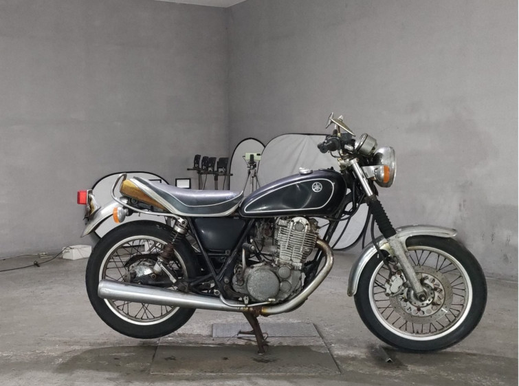 Мотоцикл Yamaha SR400 з пробігом 14602 km