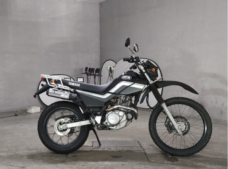 Мотоцикл Yamaha SEROW XT225 з пробігом 19456 km