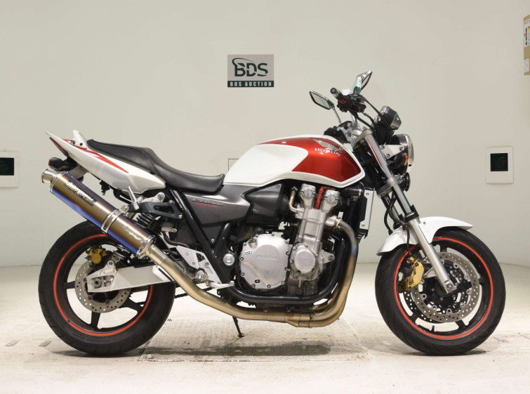 Мотоцикл Honda CB1300SF з пробігом 3511 km