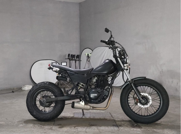 Мотоцикл Yamaha TW225 с пробегом 52729 km