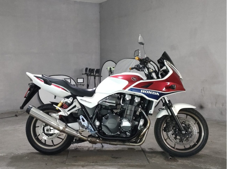 Мотоцикл Honda CB1300 SUPER BOL D’OR с пробегом 32430 km