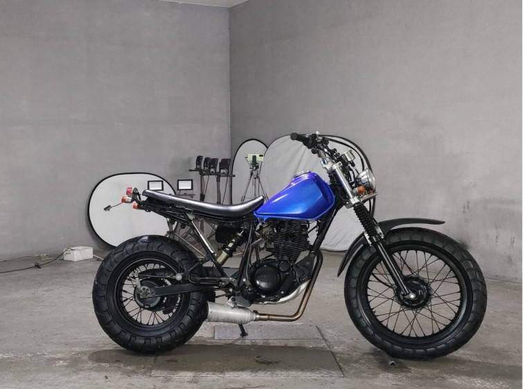Мотоцикл Yamaha TW200 с пробегом 10090 km