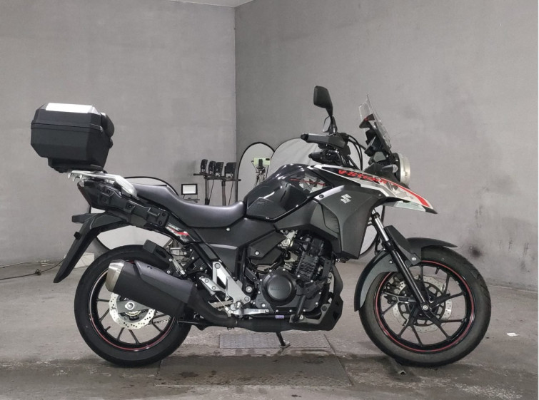 Мотоцикл Suzuki V-STROM DL250 з пробігом 7163 km