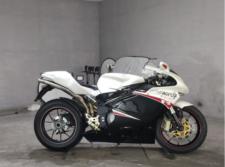 Мотоцикл MV Agusta F4R с пробегом 16102 km
