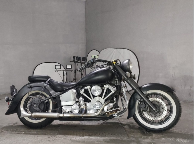 Мотоцикл Yamaha DRAGSTAR XVS400 CLASSIC с пробегом 9300 km