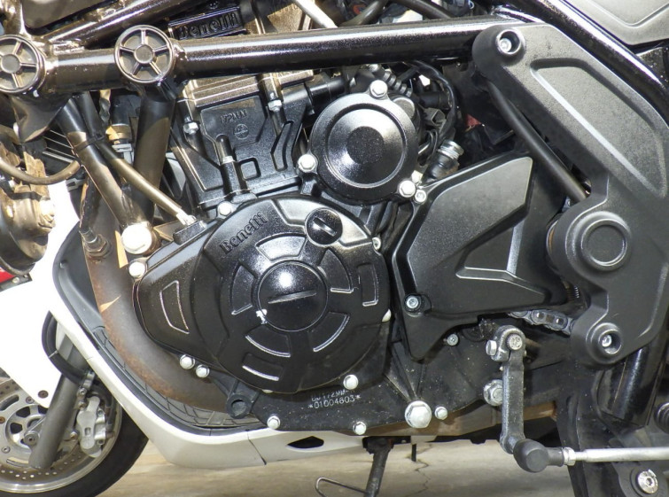 Мотоцикл Benelli LEONCINO 250