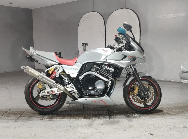 Мотоцикл Honda CB400 SUPER BOL D’OR с пробегом 17883 km