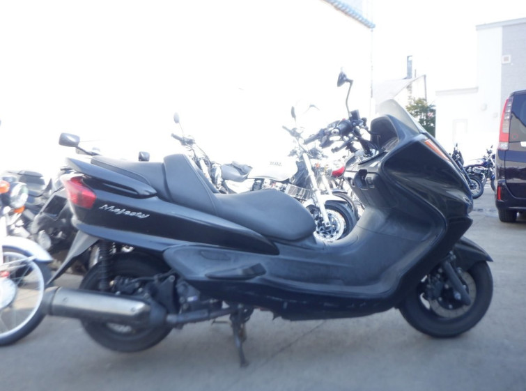 Мотоцикл Yamaha MAJESTY 250 с пробегом 32388 km