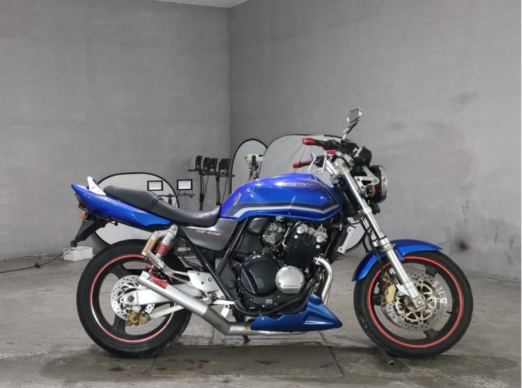 Мотоцикл Honda CB400SFV з пробігом 61098 km