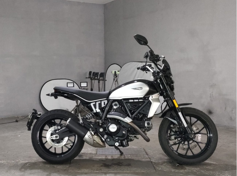 Мотоцикл Ducati SCRAMBLER 803 ICON з пробігом 6951 km