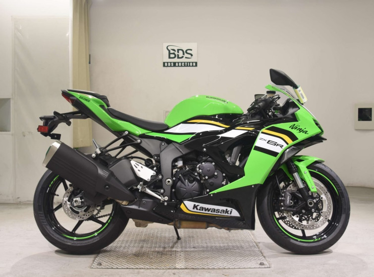 Мотоцикл Kawasaki ZX-6R с пробегом 102 km
