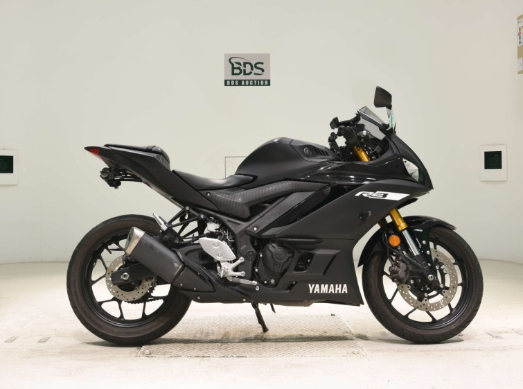 Мотоцикл Yamaha YZF-R3 с пробегом 9911 km