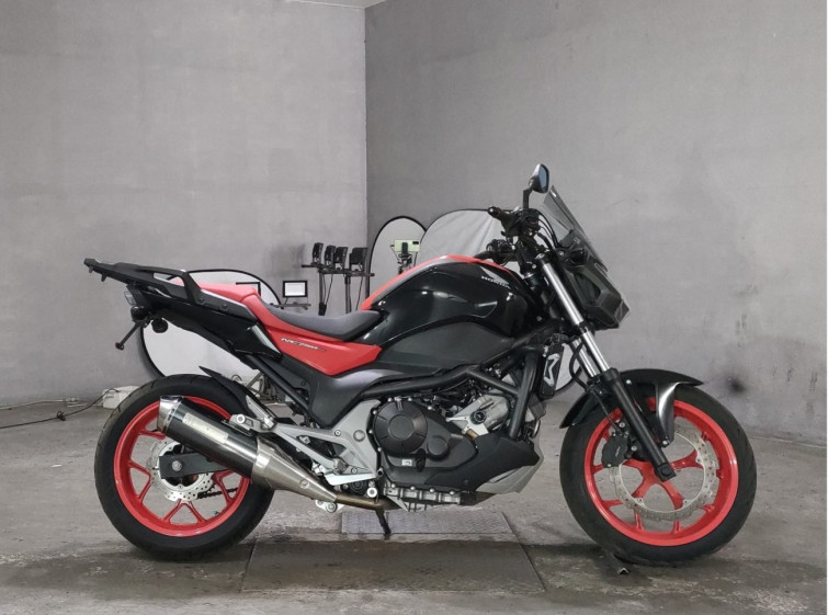 Мотоцикл Honda NC750S з пробігом 19054 km