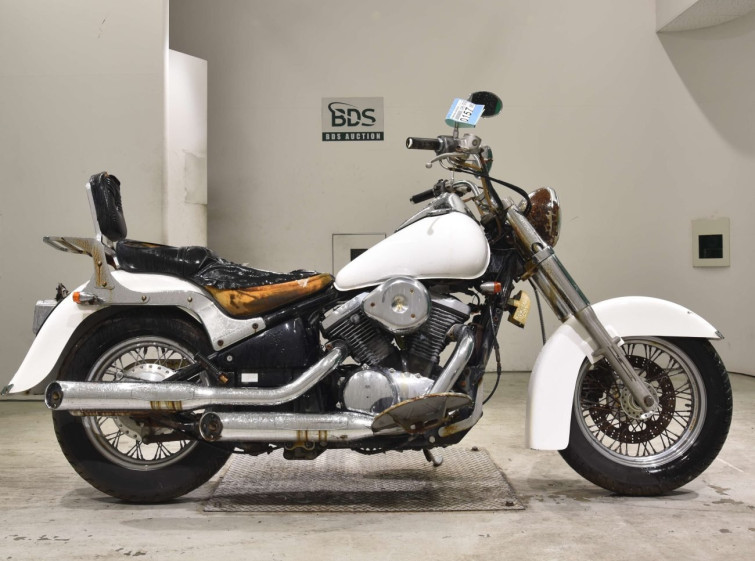 Мотоцикл Kawasaki VULCAN400 CLASSIC с пробегом 15467 km
