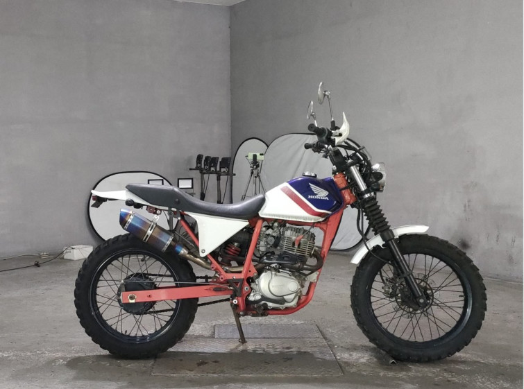 Мотоцикл Honda FTR223 з пробігом 75421 km