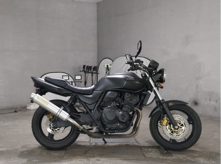 Мотоцикл Honda CB400SFV з пробігом 11803 km