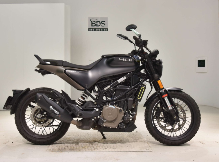 Мотоцикл Husqvarna SVARTPILEN 401 з пробігом 17517 km