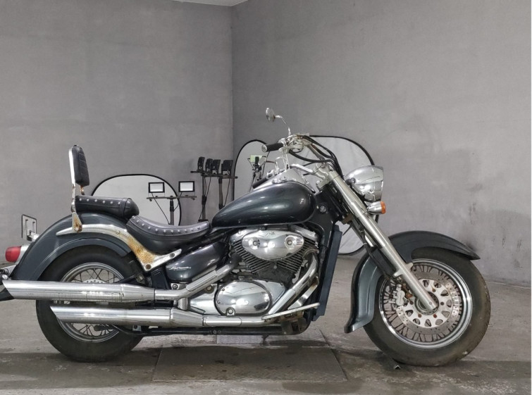 Мотоцикл Suzuki INTRUDER 400 CLASSIC